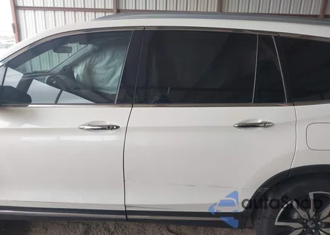2019 Honda Pilot Touring z USA, uszkodzony, nr VIN 5FNYF5H6XKB037214